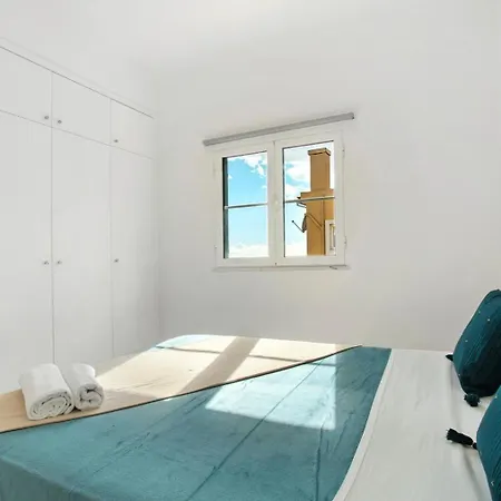 Jay Paradise Apartment *